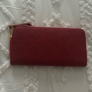 LV wallet skippy